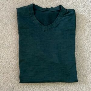 Lululemon V-Neck Tee